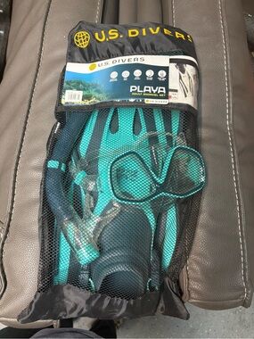 US Divers Playa Snorkel Set NWT